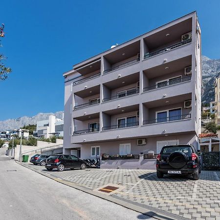 Neno Apartment Makarska Exterior foto