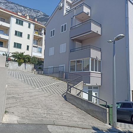 Neno Apartment Makarska Exterior foto