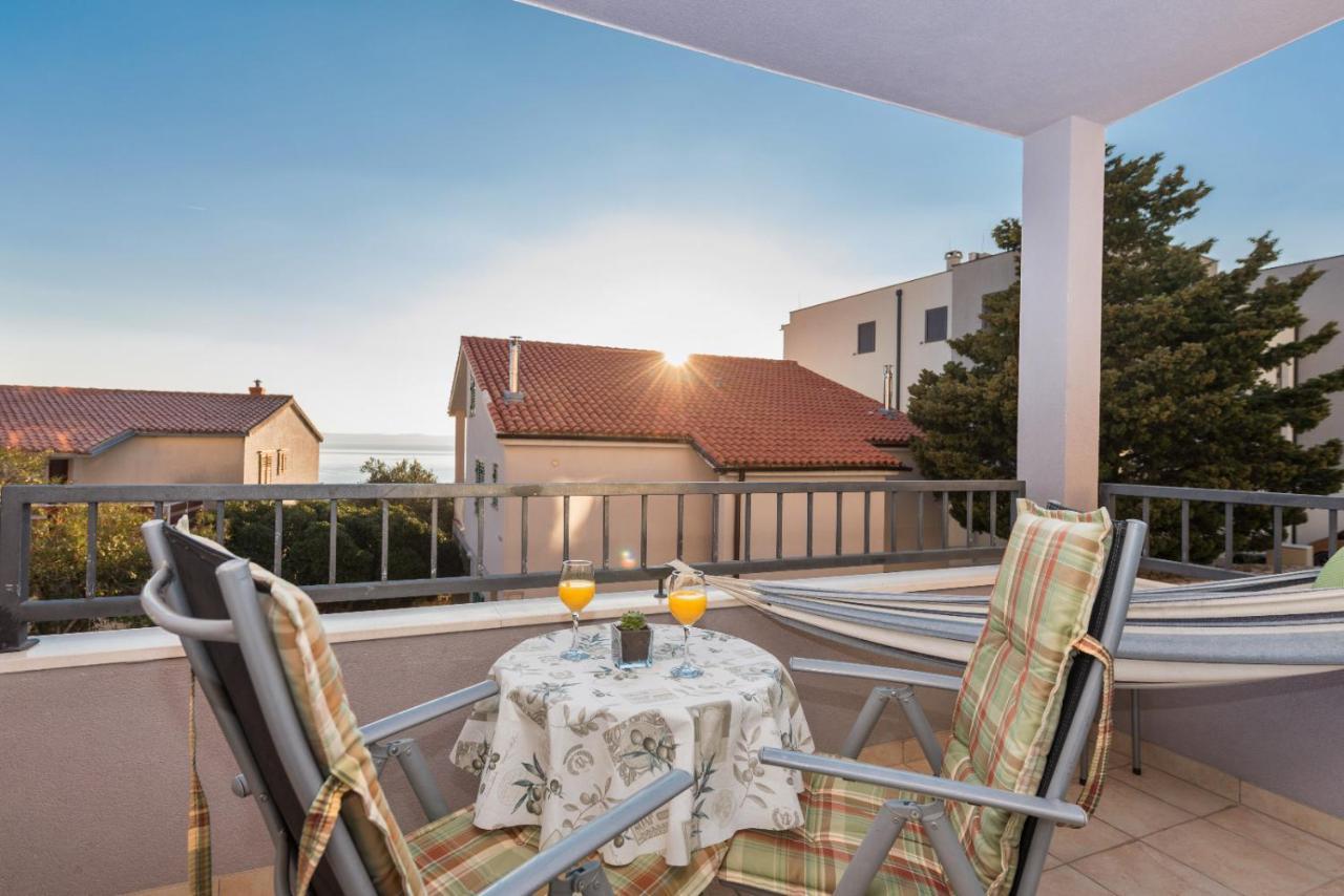 Neno Apartment Makarska Exterior foto