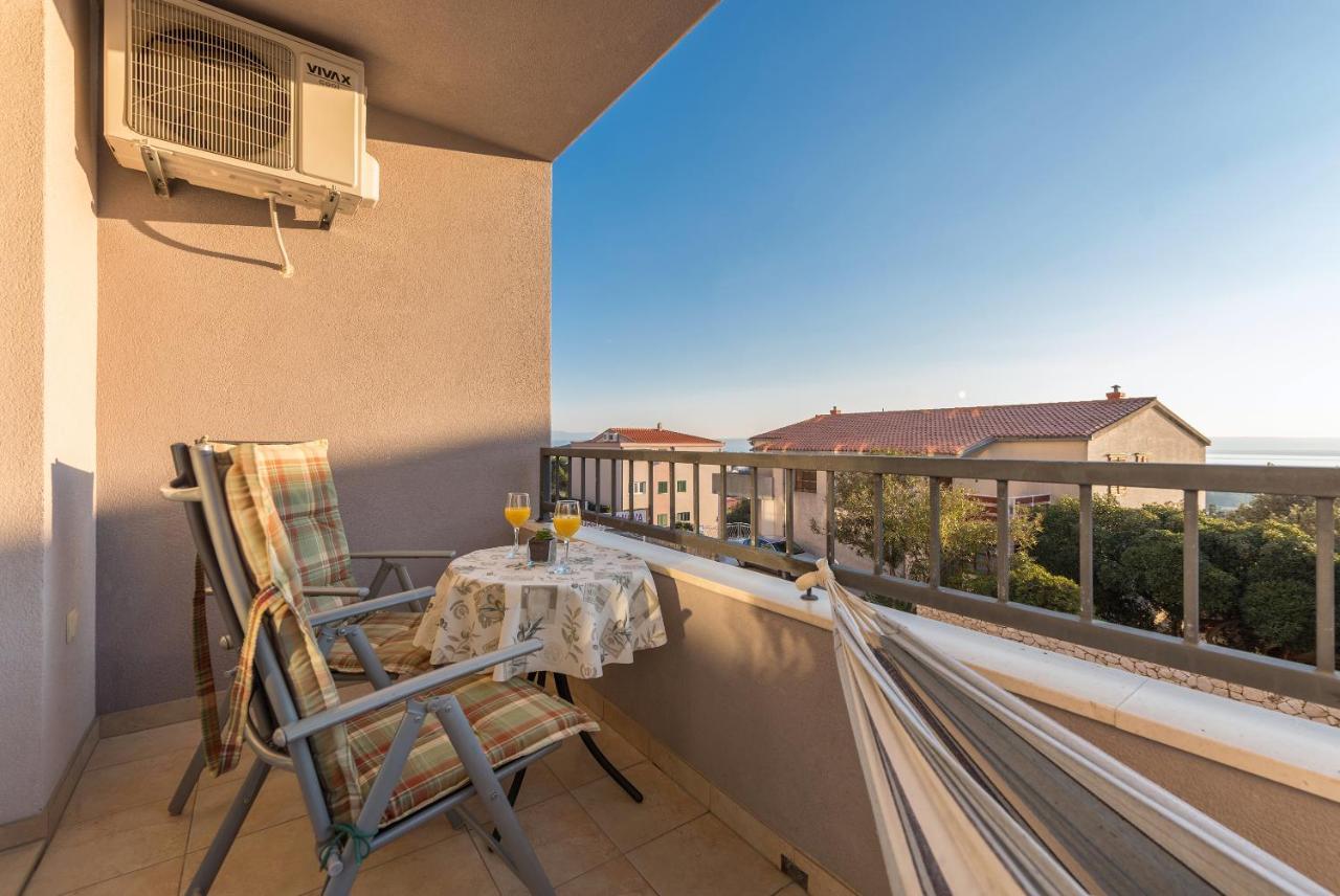 Neno Apartment Makarska Exterior foto